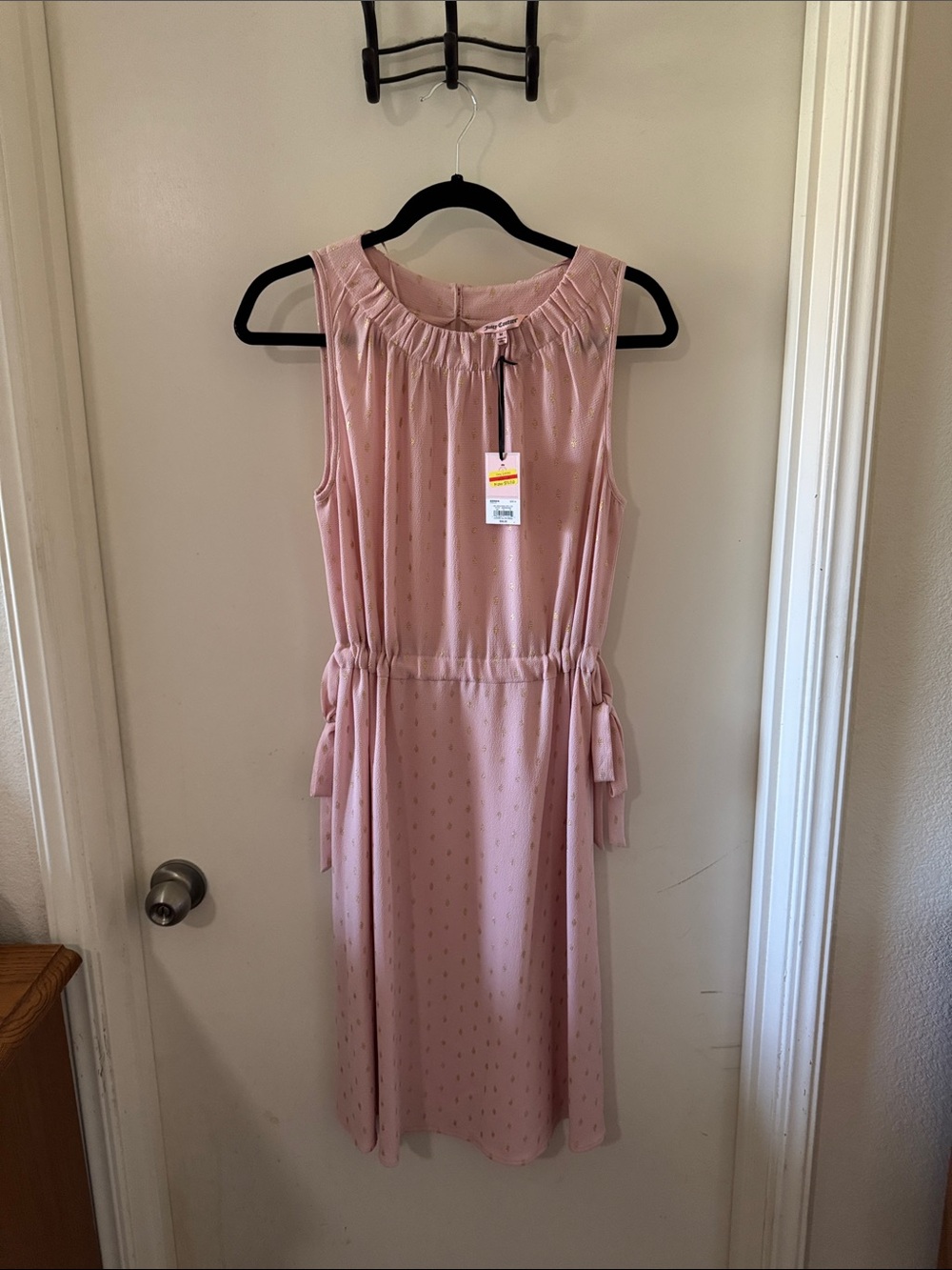 Juicy Couture Dusty Pink Sleeveless Midi Dress with Tie Detail